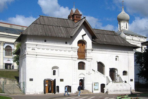 Старый Английский двор