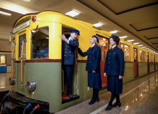 Встреча в метро - Эротические рассказы для взрослых